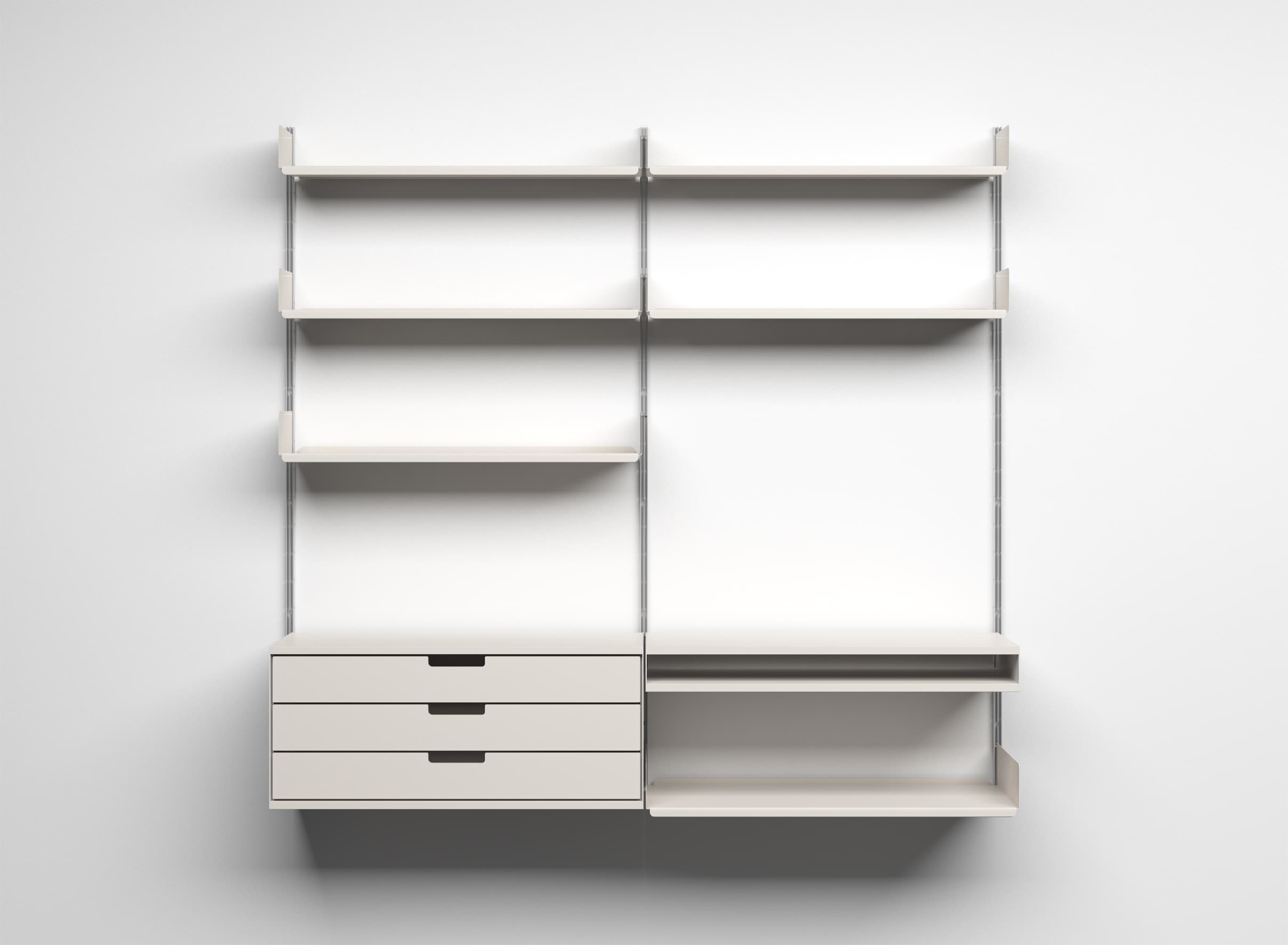Vitsoe 606 Universal Shelving System